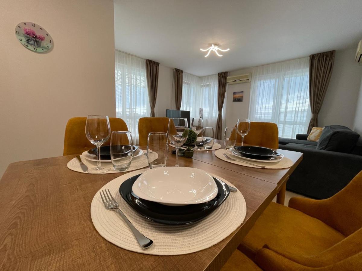 Sea Тerrace Aquamarine Apartman Aranyhomok Kültér fotó