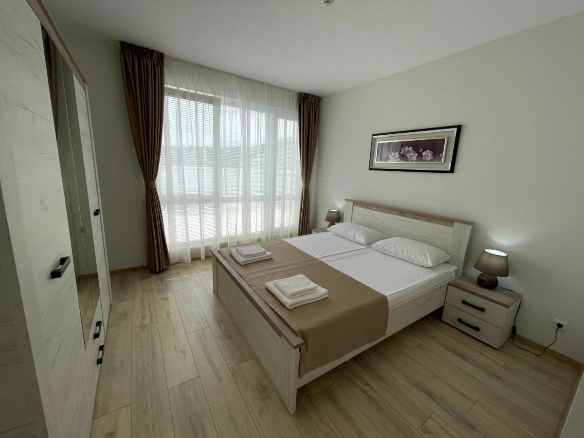 Sea Тerrace Aquamarine Apartman Aranyhomok Kültér fotó