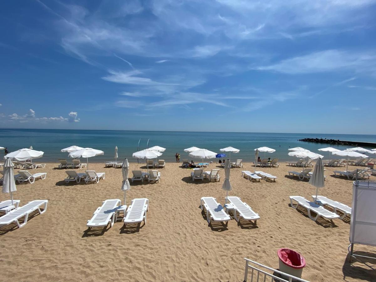 Sea Тerrace Aquamarine Apartman Aranyhomok Kültér fotó